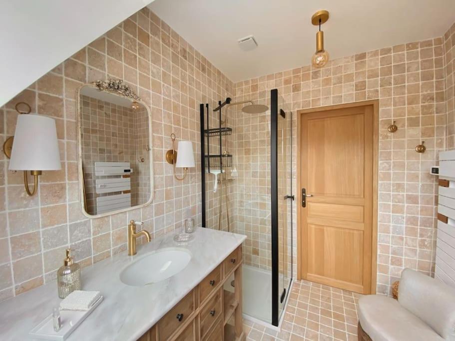 Le Pigeonnier / Gite De Charme 1 A 4 Pers 80 M² Cambrai Kültér fotó