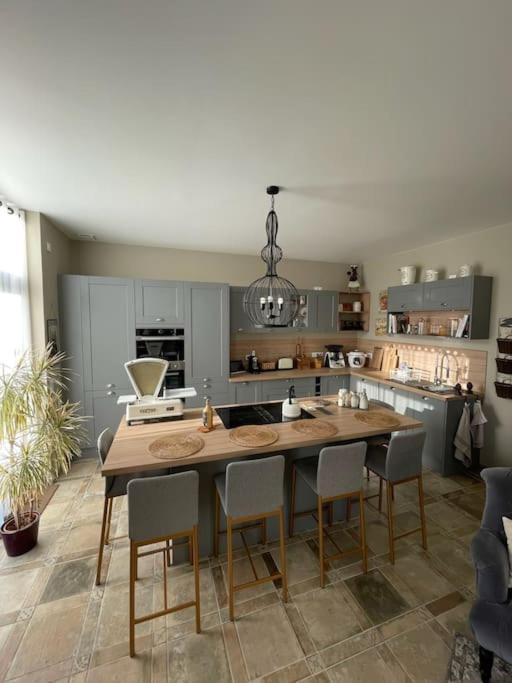 Le Pigeonnier / Gite De Charme 1 A 4 Pers 80 M² Cambrai Kültér fotó